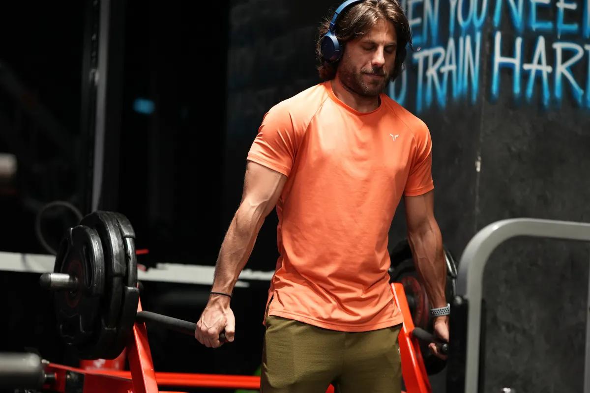 Can Bodybuilding Help Improve Posture and Functional Strength